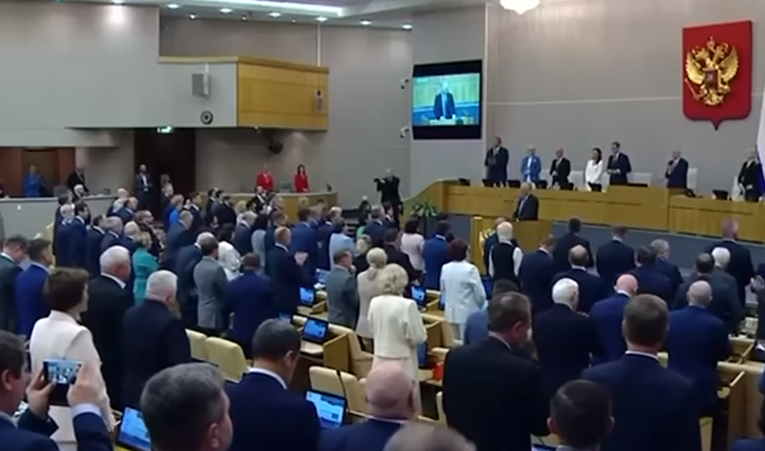 VIDEO Šef ruskog parlamenta pet puta ponovio: "Rusija! Putin! Pobjeda!"