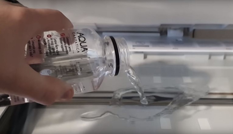 VIDEO Youtuber htio vidjeti što će se dogoditi ako pokuša fotokopirati vodu...