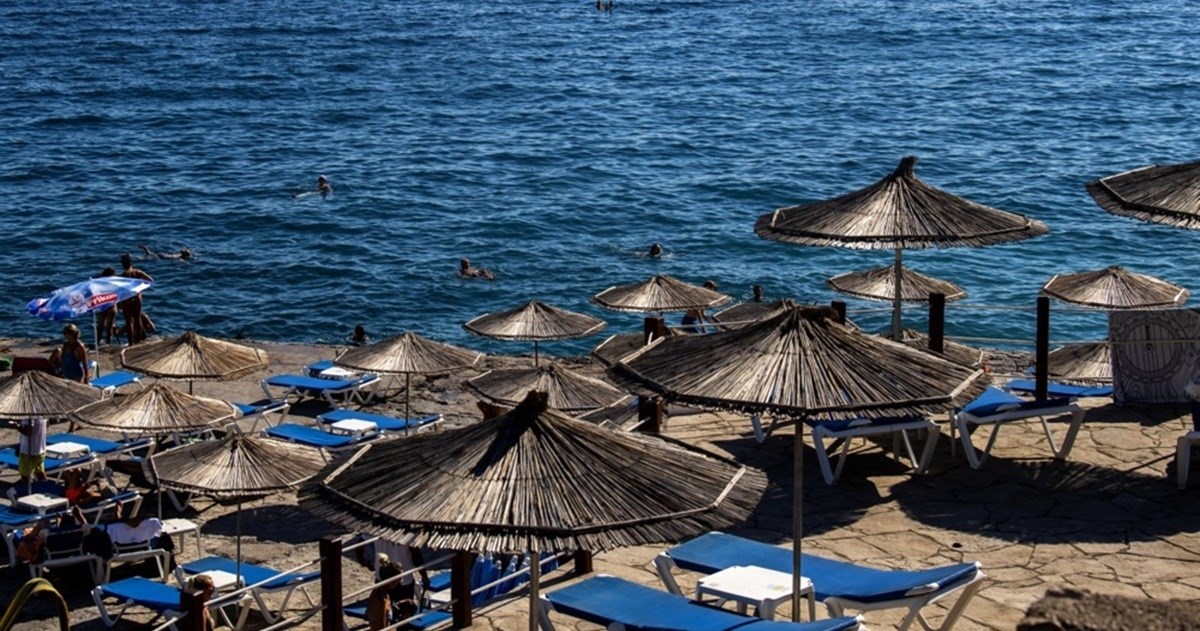 Krah turističke sezone u Crnoj Gori. Jedina nada su gosti iz Srbije