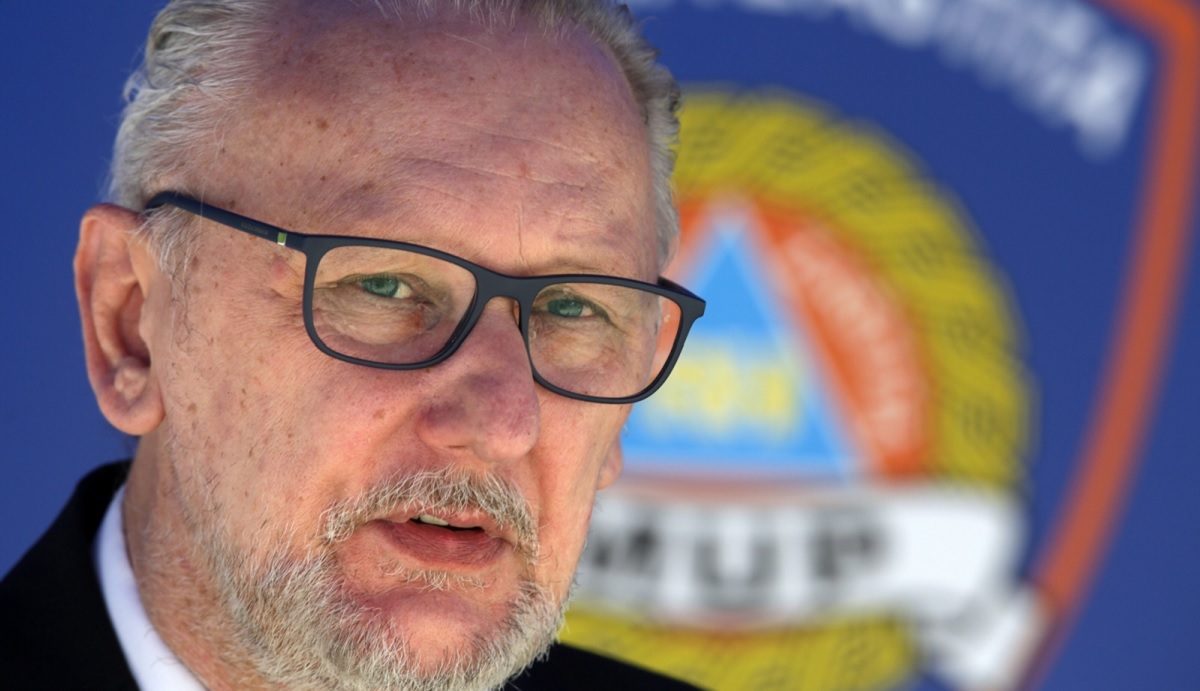Božinovića pitali hoće li biti obavezno nošenje maski: "Bolje ju je imati nego ne"