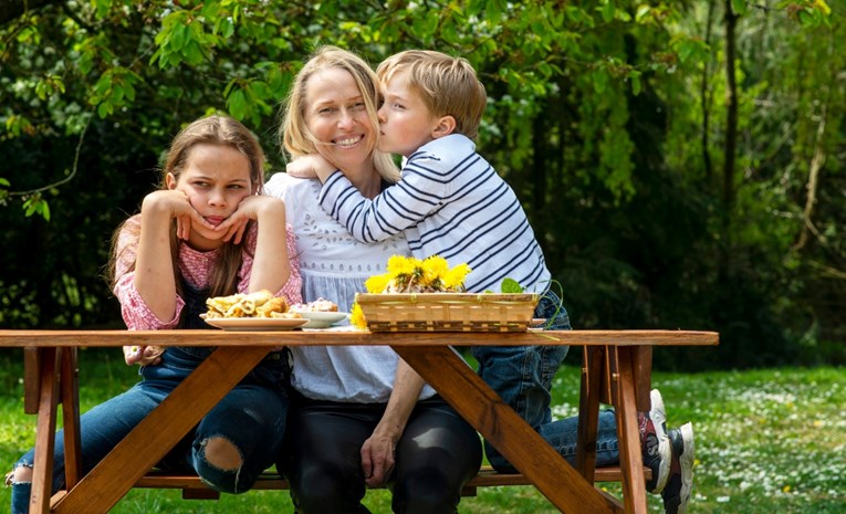 Psiholozi tvrde: Nesvjesno favoriziranje djeteta dovodi do rivalstva između djece