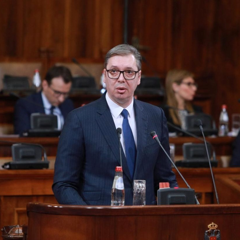 Vučić daje ostavku, raspisuje nove izbore i kandidira se za drugu funkciju?