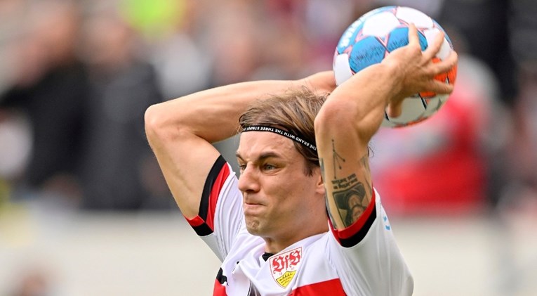 Borna Sosa zadnjeg dana prijelaznog roka završava transfer karijere?