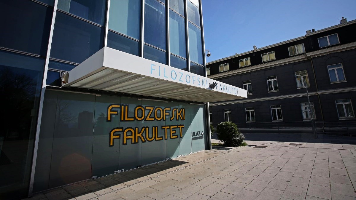 Riječki Filozofski razmišlja o covid-potvrdama i za studente
