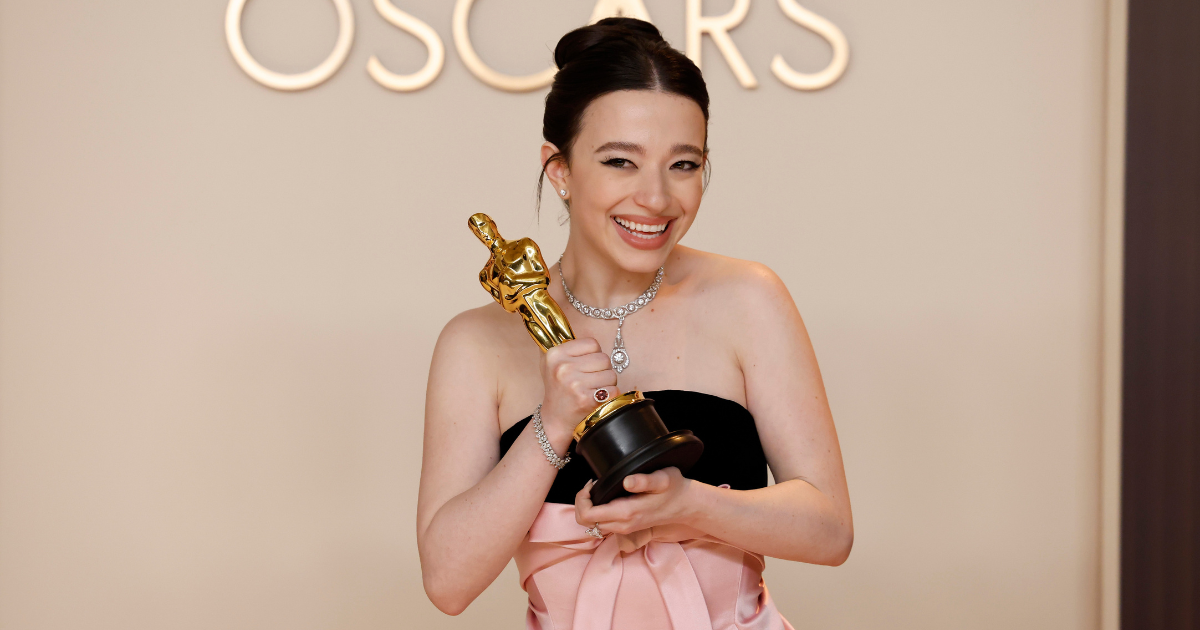 Sve o Mikey Madison, glumici koja je osvojila Oscara za ulogu u filmu o 18+ radnici