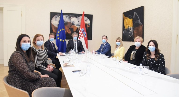 Hrvatska zatražila isplatu 700 milijuna eura europskog novca za oporavak od korone