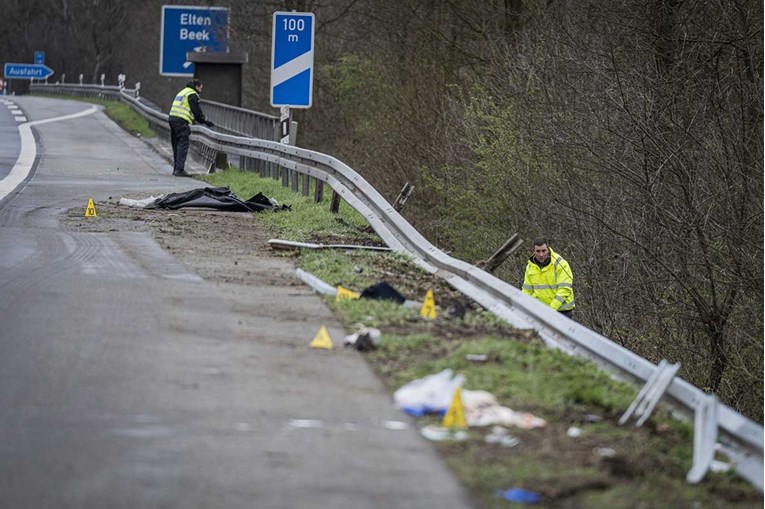 U Mercedes s petero 19-godišnjaka u Njemačkoj zabio se vozač BMW-a, svi su poginuli