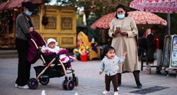 Kina dozvolila parovima da imaju troje djece
