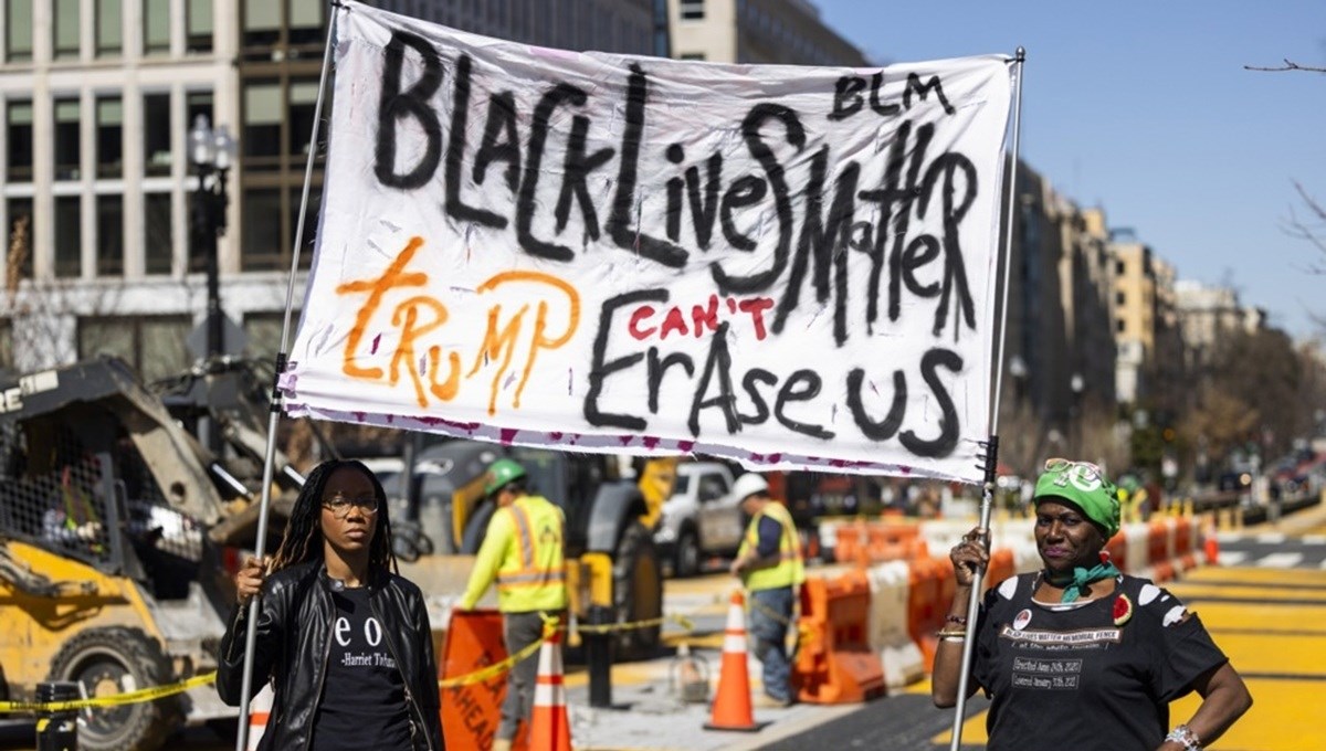 Nakon pritiska republikanaca, uklanja se mural Black Lives Matter u Washingtonu