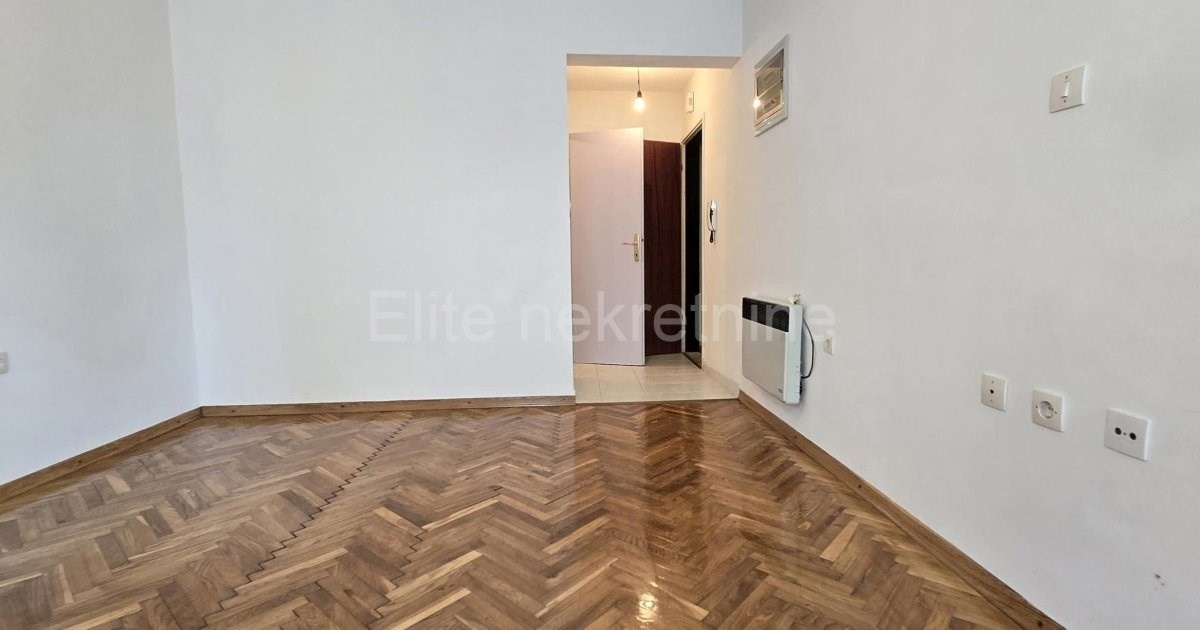 Apartman na Krku: Savršena prilika za investitore na samo 300 metara od mora