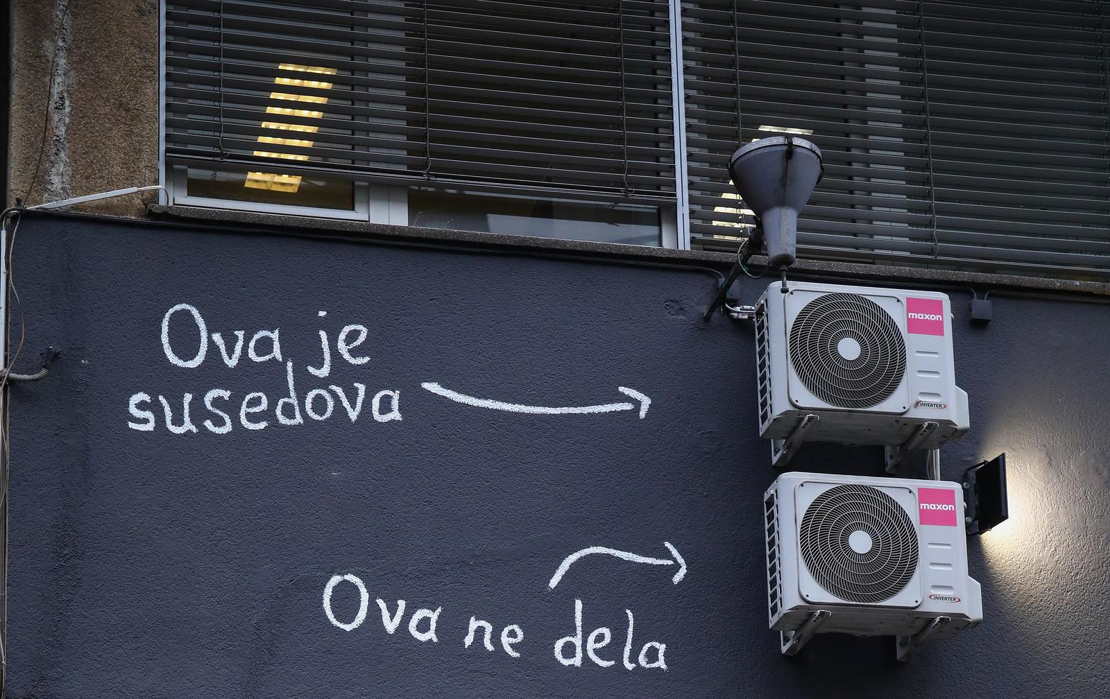Servis klima od 50 do 70 €, za one veće jačine i skuplje. "Imamo jako puno posla"