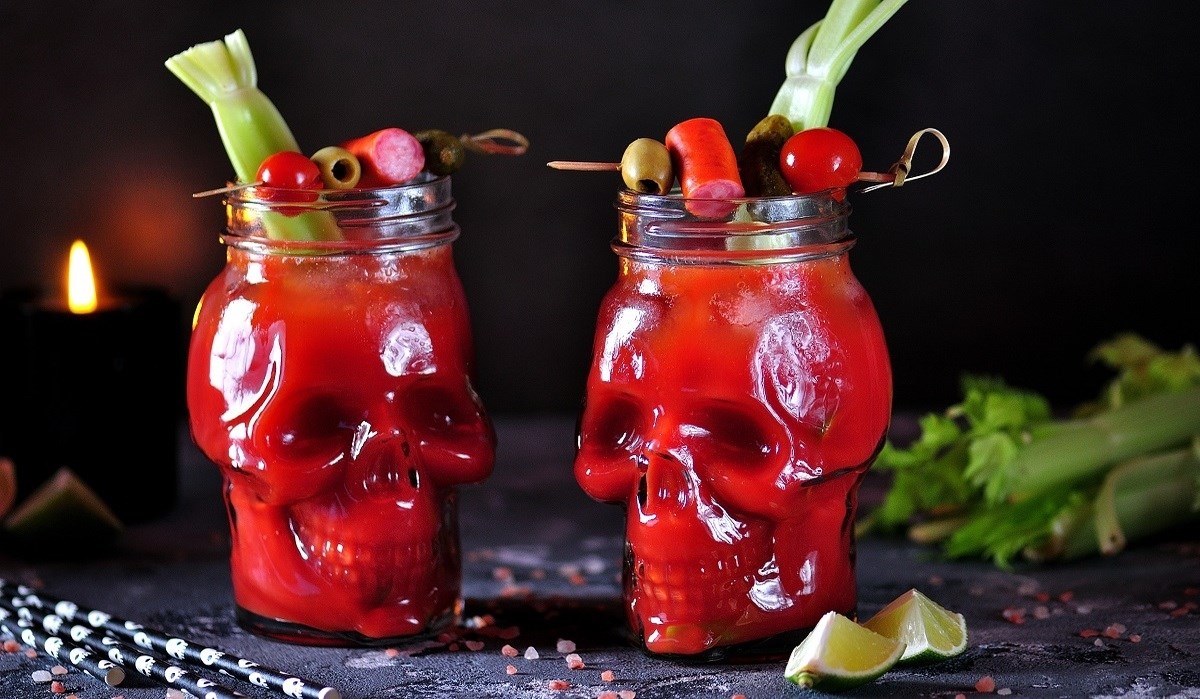 Konobarica u Japanu stavila svoju krv u koktel pa dobila otkaz