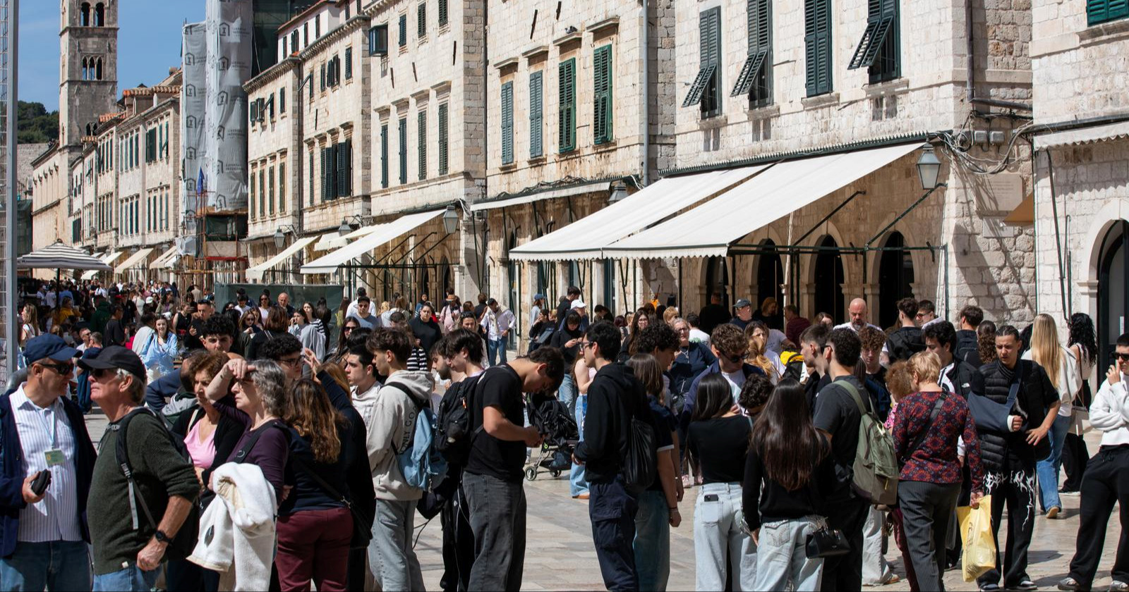 FOTO Dubrovnik je pun, kao da je sredina ljeta