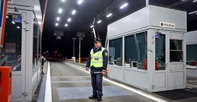 Neslužbeno: Slovenija suspendira Schengen i vraća kontrole na granicu s Hrvatskom