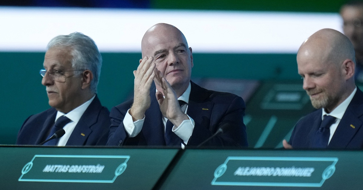 Predsjednik FIFA-e proslavio titulu svog najdražeg kluba
