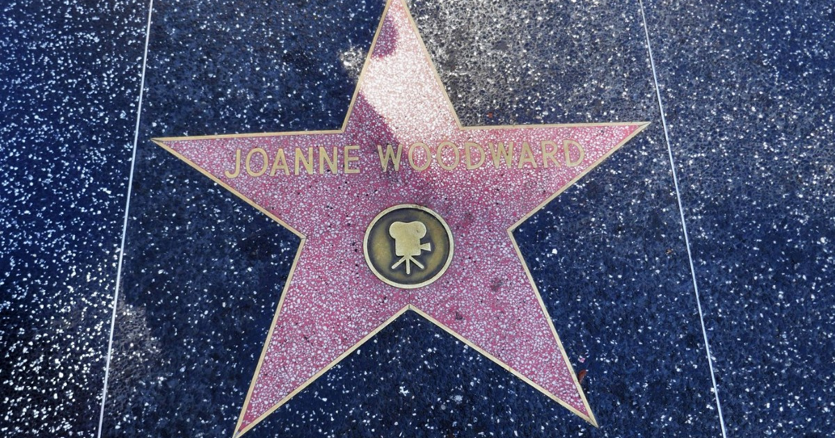 Tko su bili prvi glumci koji su dobili zvijezdu na holivudskoj stazi slavnih?