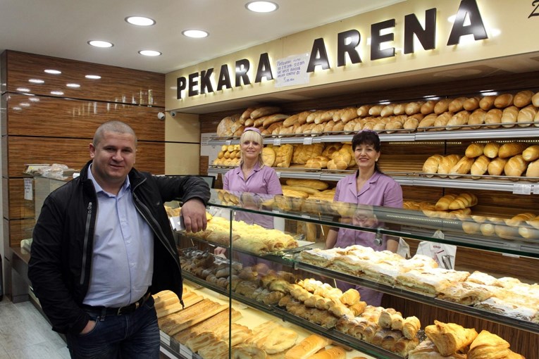 Riječki pekar ponovno oduševio sugrađane. Bijeli kruh prodavat će po 0.60 eura