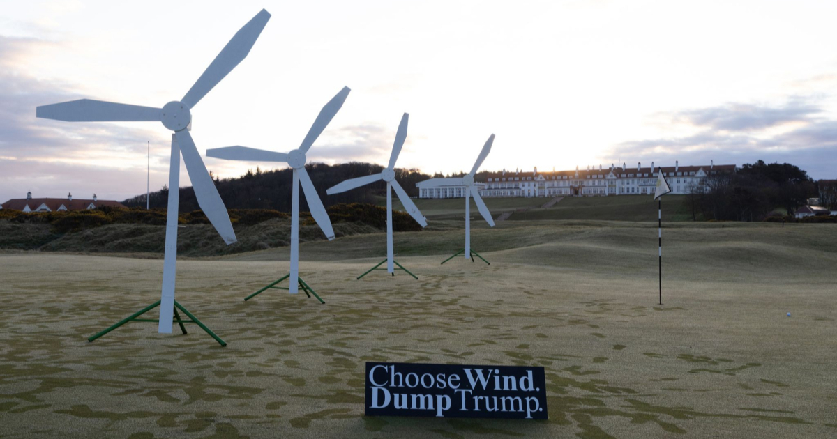 Greenpeace postavio "vjetroelektranu" na Trumpovom golf terenu u Škotskoj