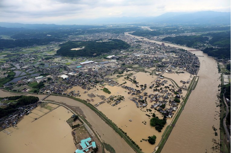 Poplave u Japanu dosad odnijele 15 života