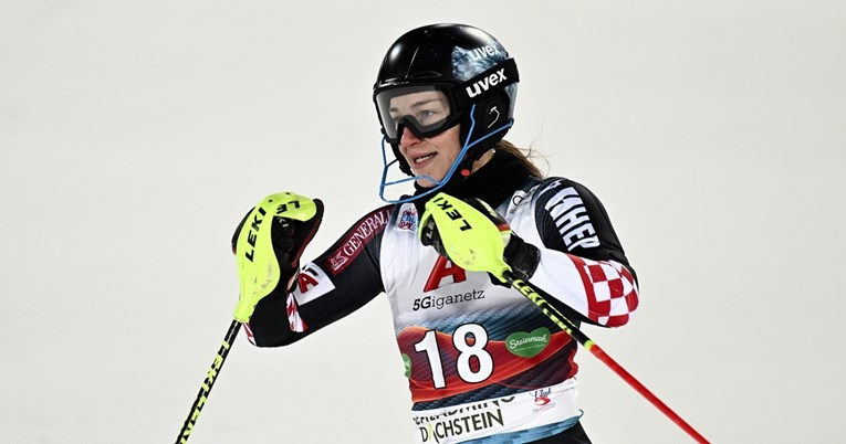 Leona Popović 16. nakon prve vožnje slaloma u Areu