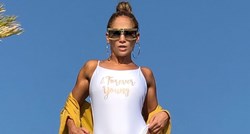 J.Lo objavila fotku u minijaturnom bikiniju, nećete vjerovati kako izgleda s 50