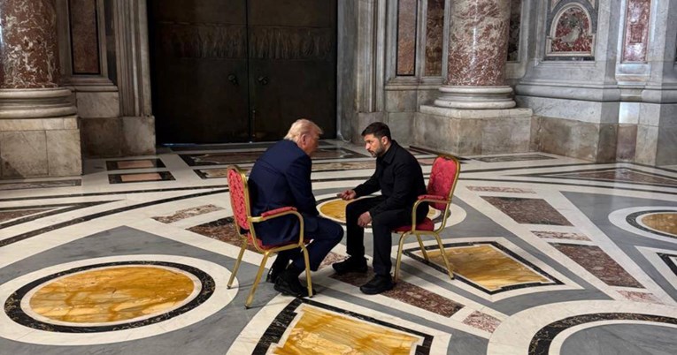 Zelenski i Trump se sastali u Rimu. Par sati kasnije Trump je zaprijetio Putinu