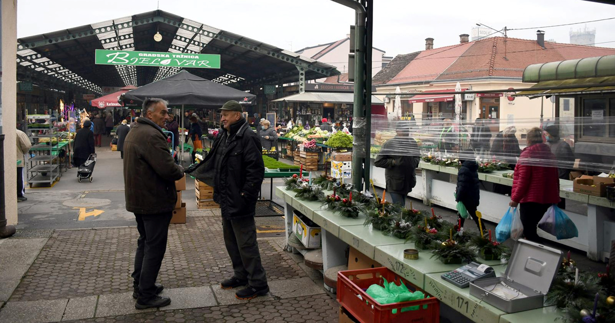 Svirali na tržnici u Bjelovaru. Dobili rok od sedam dana da napuste Hrvatsku