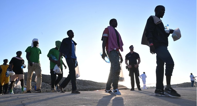 Italija će migrante nađene na moru slati u Albaniju. Meloni će posjetiti nove centre