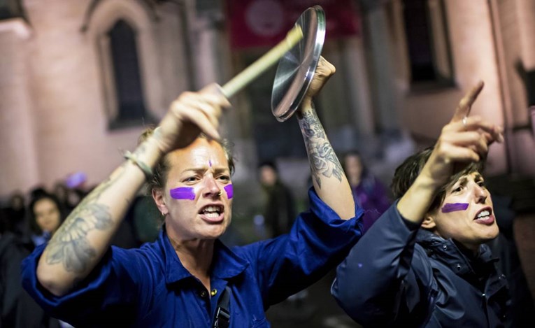 Švicarke masovno vrištale na prosvjedu, traže jednak tretman