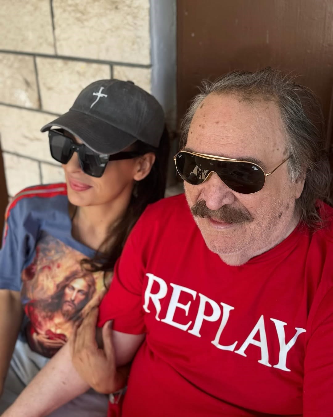 Ivana Kovač objavila fotografiju s Mišom: "Pozdrav s Juga"