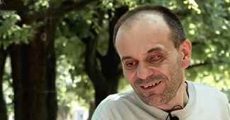Policajci u Zagrebu priveli slijepca, polomili ga. Ispalo da uopće nisu njega tražili