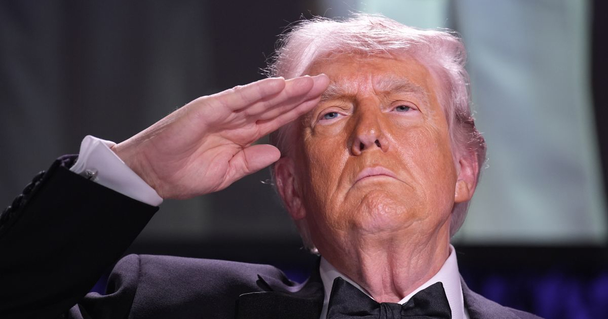 Ne želi se povući niti nastaviti bombardirati. WSJ objavio Trumpov plan za Iran