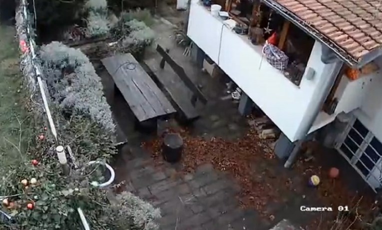 VIDEO Pogledajte snimku kuće u Zagrebu za vrijeme potresa, silovito se treslo