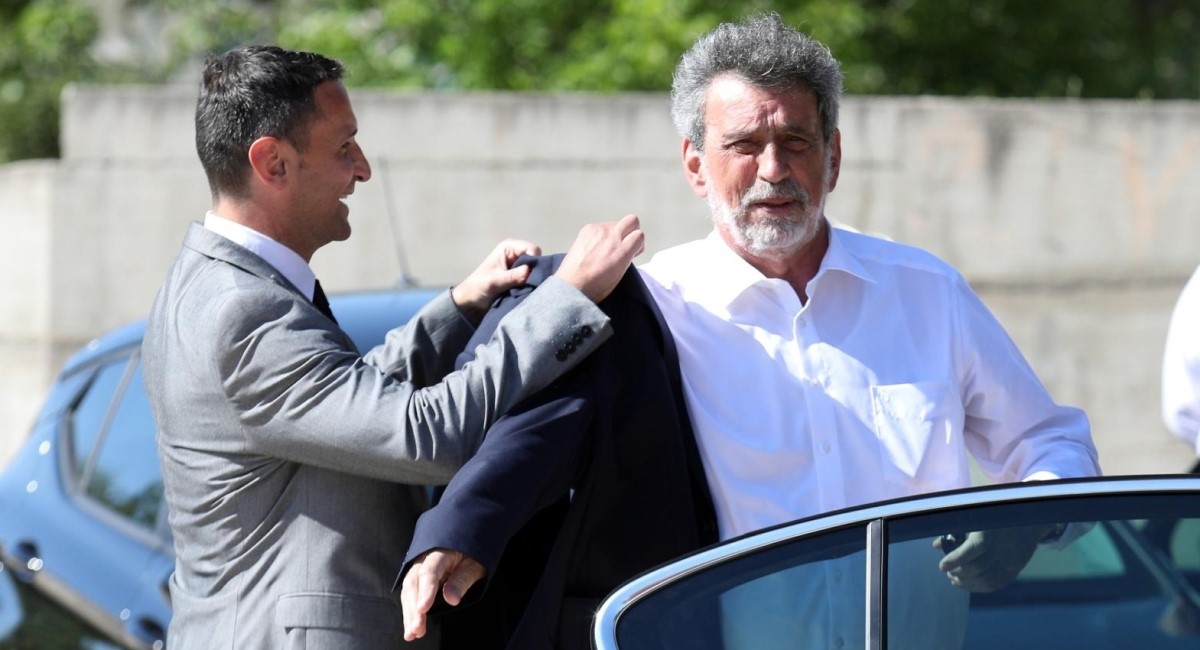 Fuchs u Osijeku obišao zgradu koja bi od jeseni trebala postati dom za 800 studenata