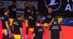 Pogledajte u kakvim su majicama u Beogradu istrčali igrači Maccabija