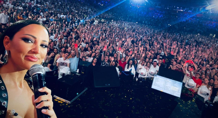 Aleksandra Prijović je zakazala 16. veliki koncert u regiji