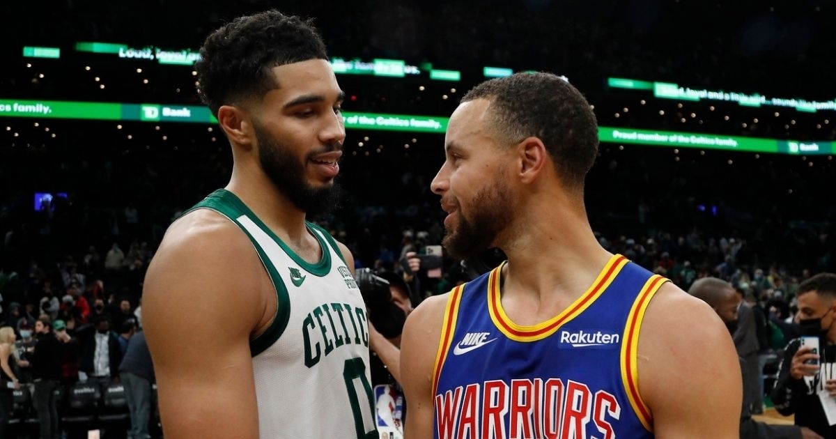 Boston u finalu igra i protiv Lakersa, a Golden State protiv Jordanovih Bullsa