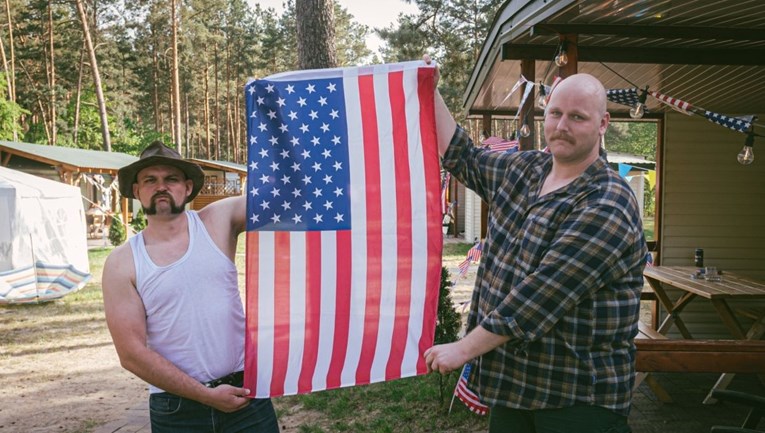 Grupa Poljaka proslavila je američki Dan nezavisnosti, fotke je šteta ne pogledati