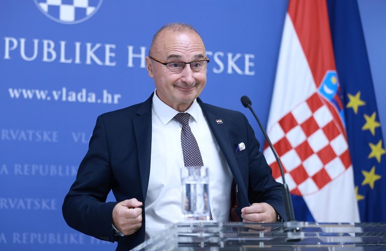 VIDEO Grlić Radman: Plenković je uzor ministrima da rade djecu