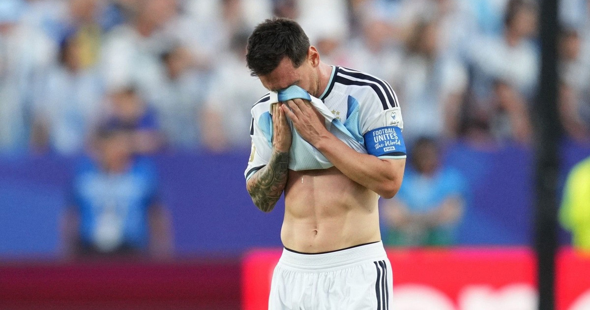 VIDEO Messi tugovao rušeći rekord: Da, plakao sam. Prolazim teške dane