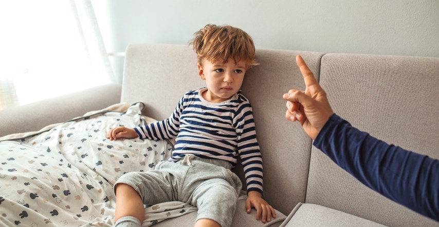 Upozorenje psihologinje: Evo što se događa s djetetom kada vičemo na njega