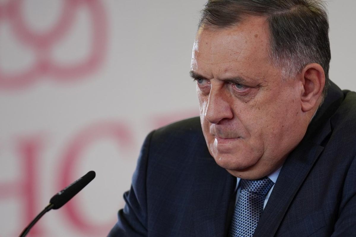 Dodik napao Hrvatsku zbog transparenta BBB-a: "Ispisali ste se iz civilizacije"