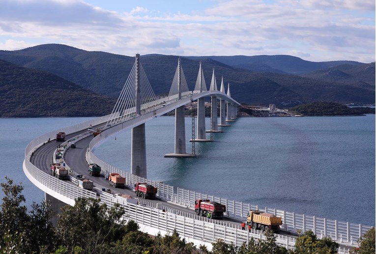 Pelješki most prošao tehnički pregled, utvrđeni manji nedostaci