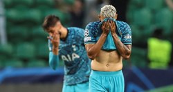 Dvojica igrača Tottenhama prijetila su da će otići ako Conte ne dobije otkaz
