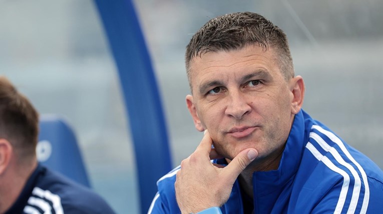 Jakirović objasnio zašto je vratio Theophilea i kakvo je stanje s Petkovićem