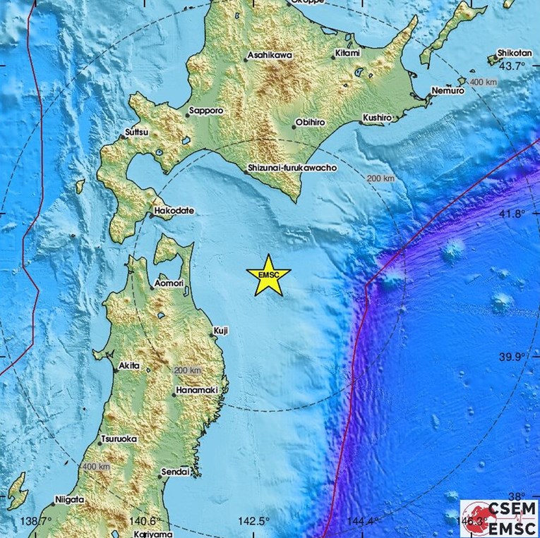 Potres magnitude 6.7 pogodio Japan, uočeni manji tsunami valovi. Stižu snimke