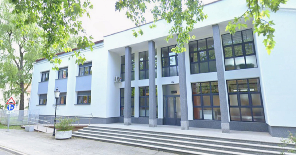 Upali muškarcu u kuću, brutalno ga pretukli i opljačkali. Optuženi su za razbojništvo