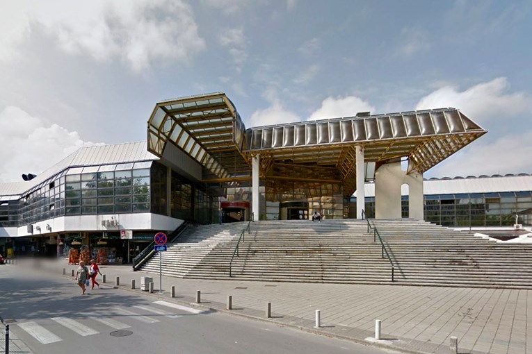 Je li dvorana u Novom Sadu bila koncentracijski logor za Hrvate?