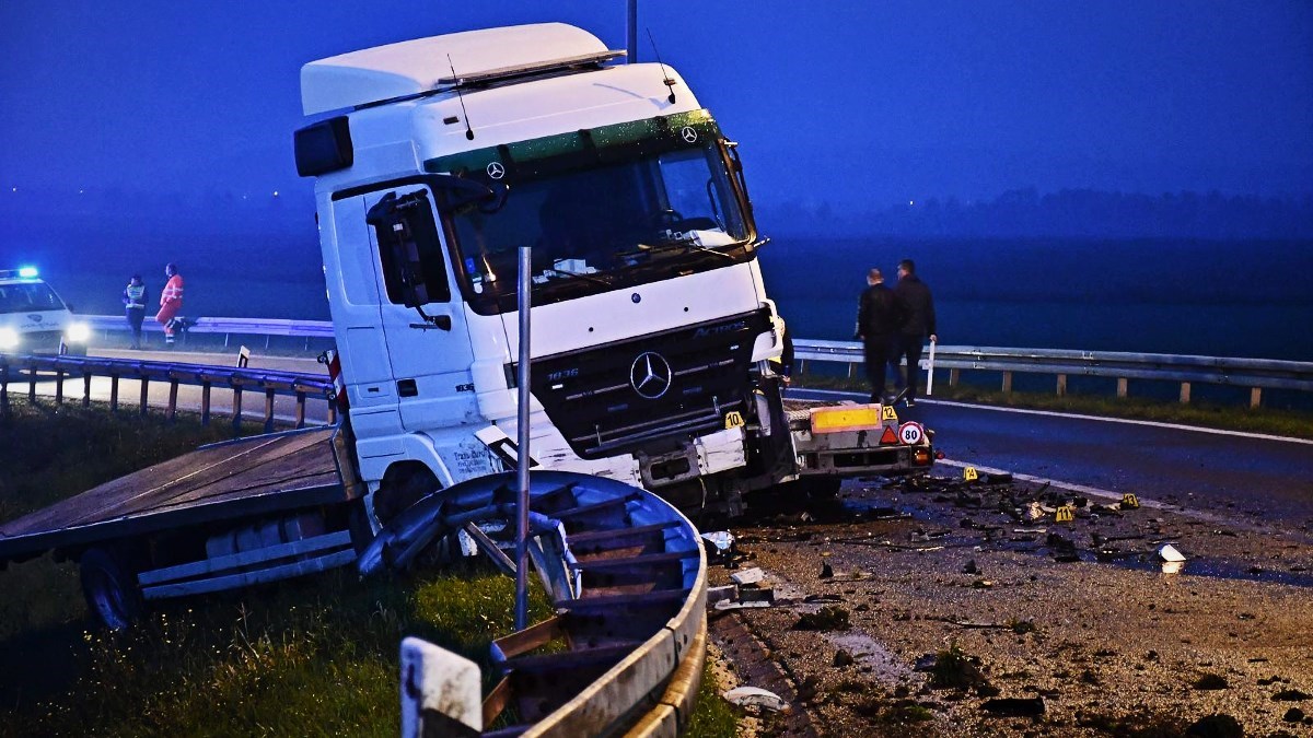 Teška prometna nesreća na A3 kod Okučana, poginule tri osobe