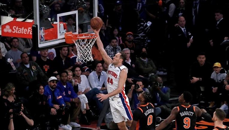 Najgora momčad NBA lige srušila prvu ekipu Zapada. Bojan Bogdanović odigrao odlično